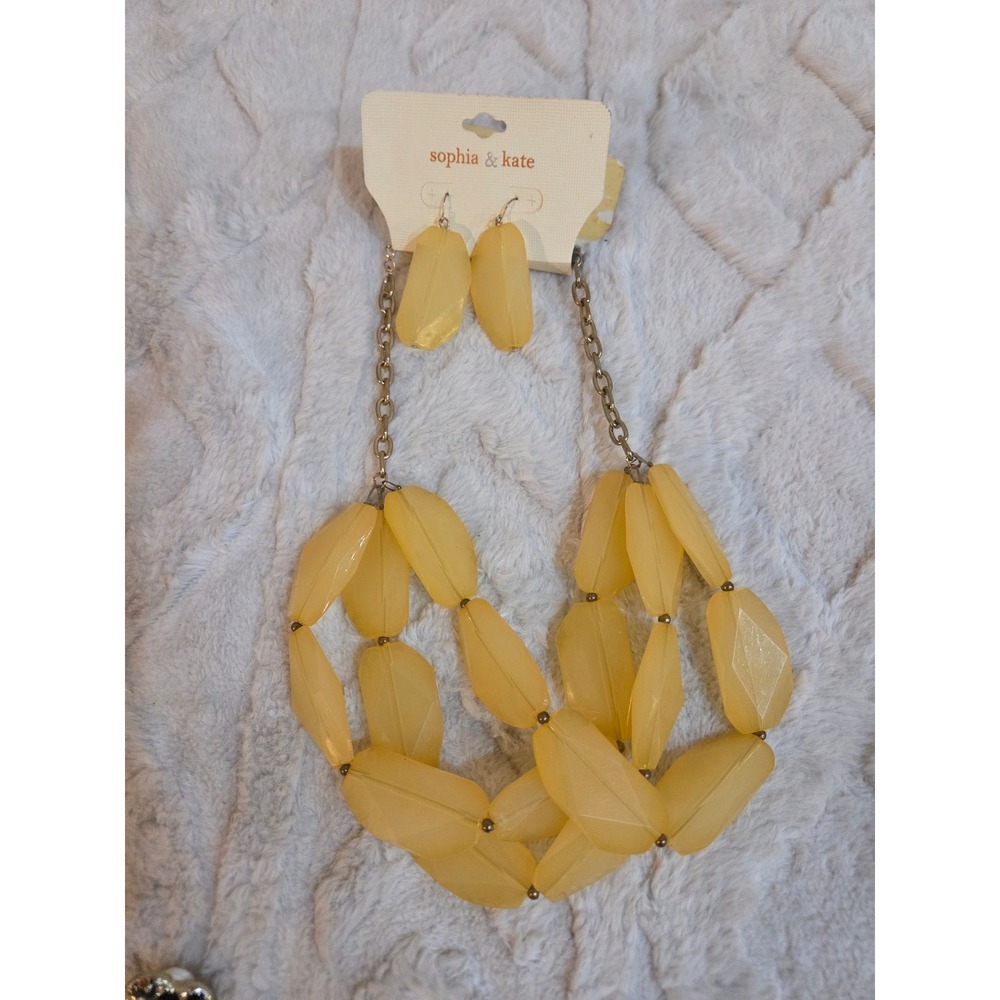 Sophia & Kate Yellow Statement Necklace and Matching Drop Earrings Jewelry Set